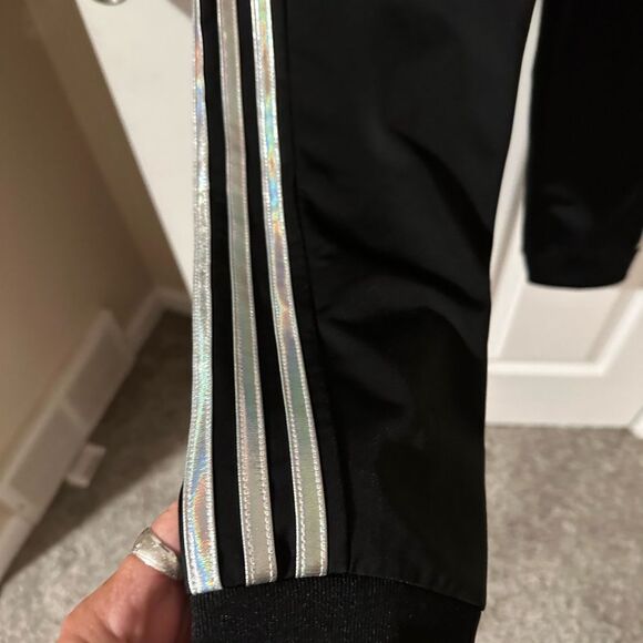 Adidas Boys Track Pants Joggers Black/Silver Size 14 - Picture 3 of 6